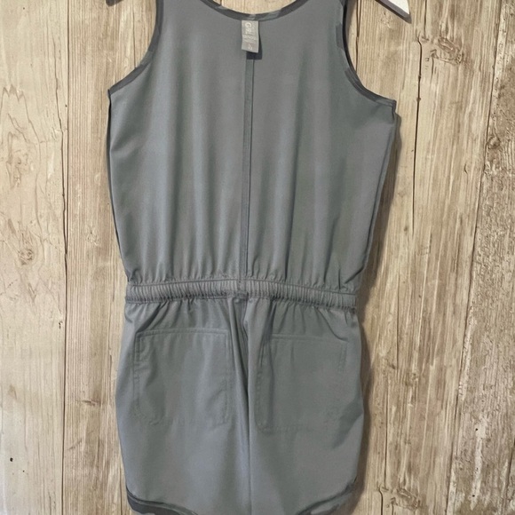 Athleta Girl On The Go Romper Camo - Picture 3 of 4